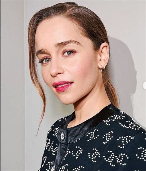 emilia clarke height in feet|Behind ‘Game of Thrones’: Emilia Clarke’s Height, Weight & Size